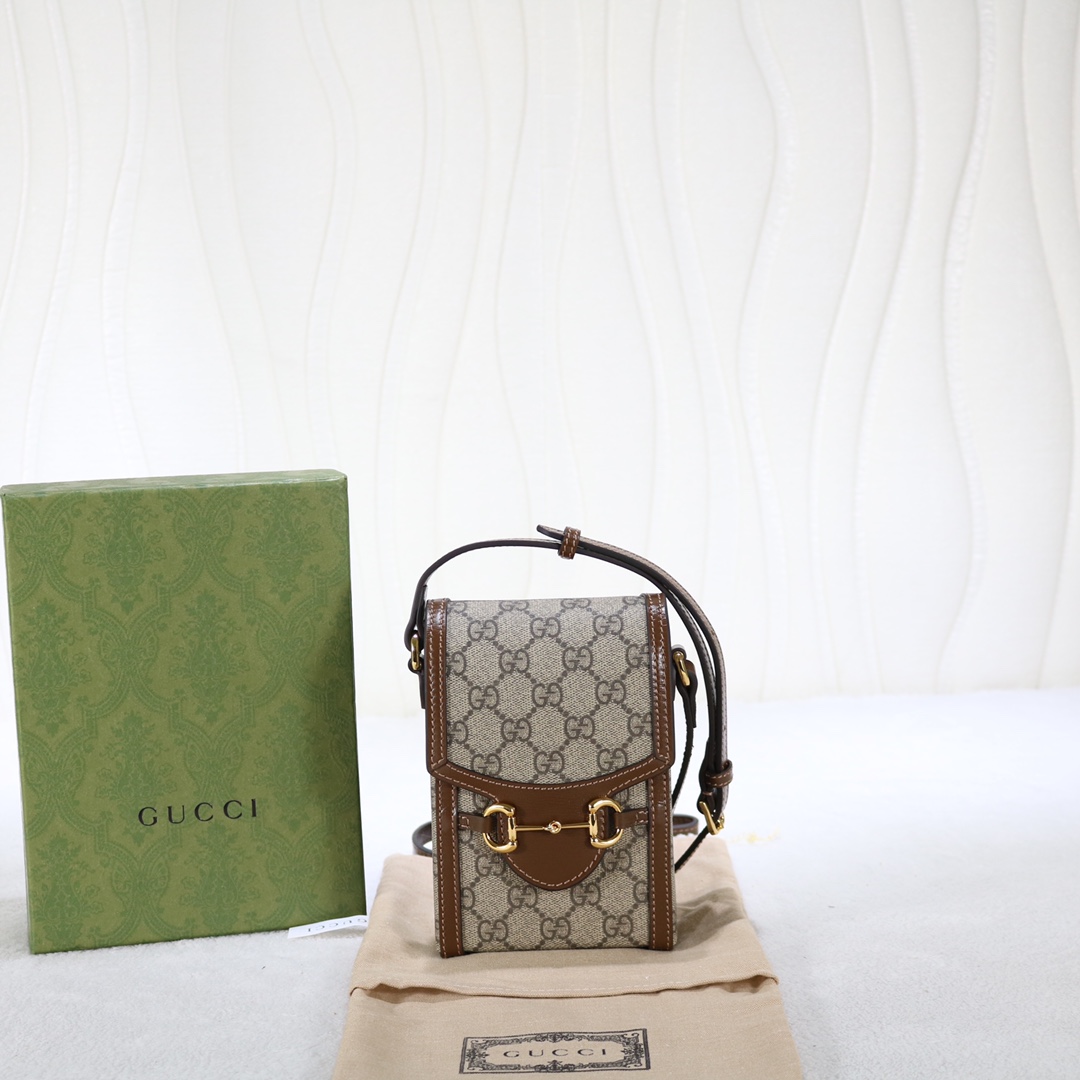 Découvrez le Mini Sac Gucci Horsebit 1955 en Toile Monogram